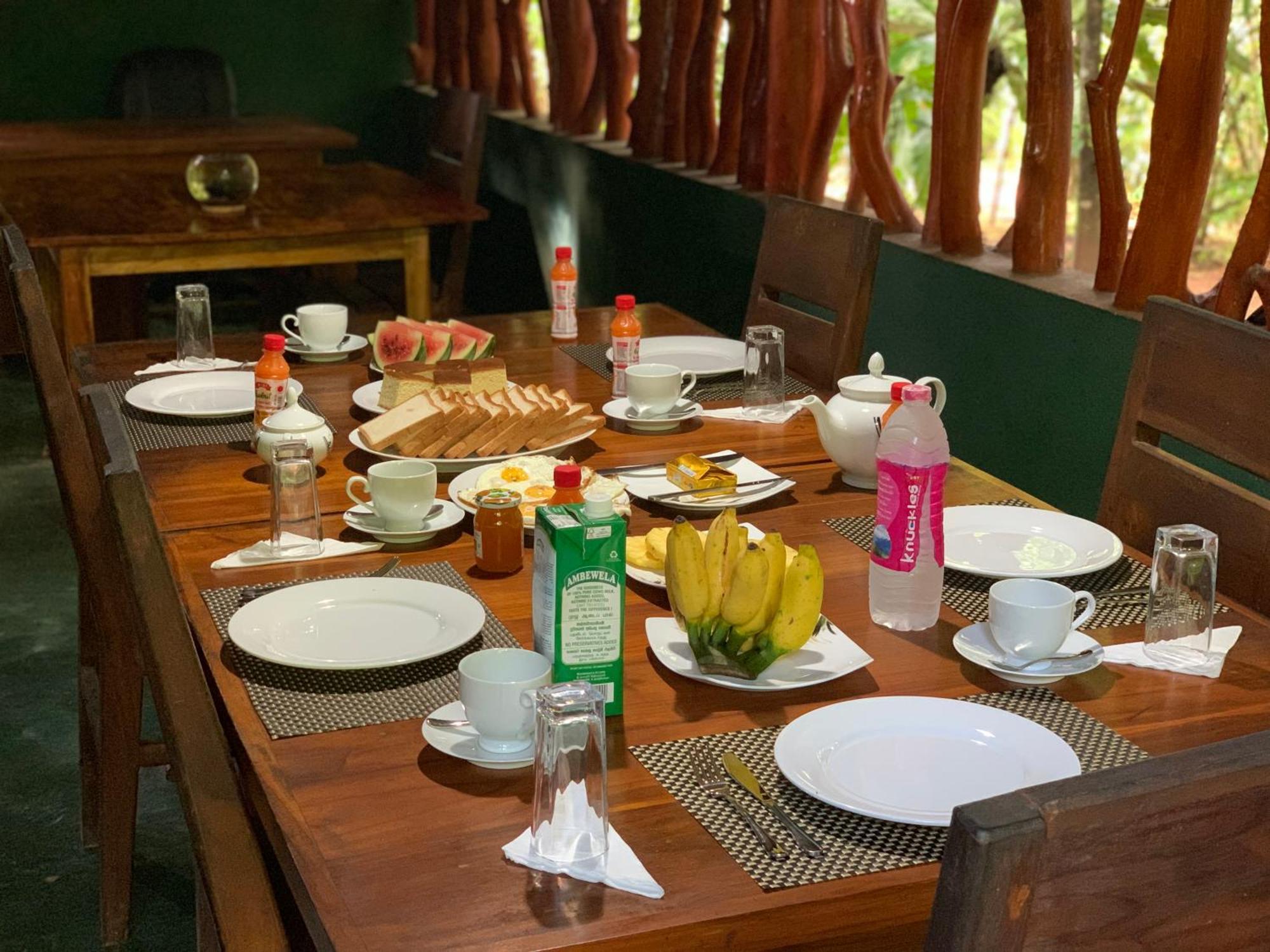 Hotel Walawa Blue Sapphire Udawalawe Zewnętrze zdjęcie