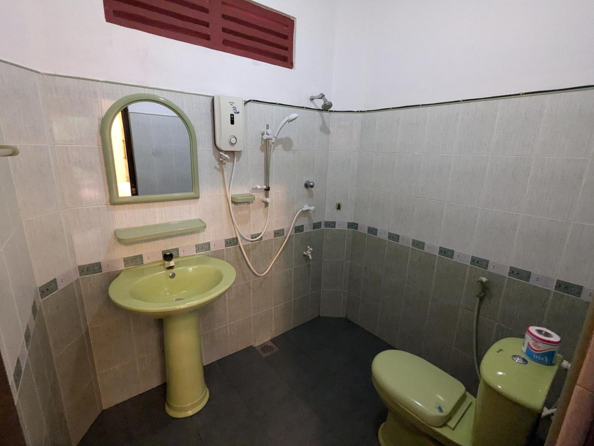 Hotel Walawa Blue Sapphire Udawalawe Zewnętrze zdjęcie